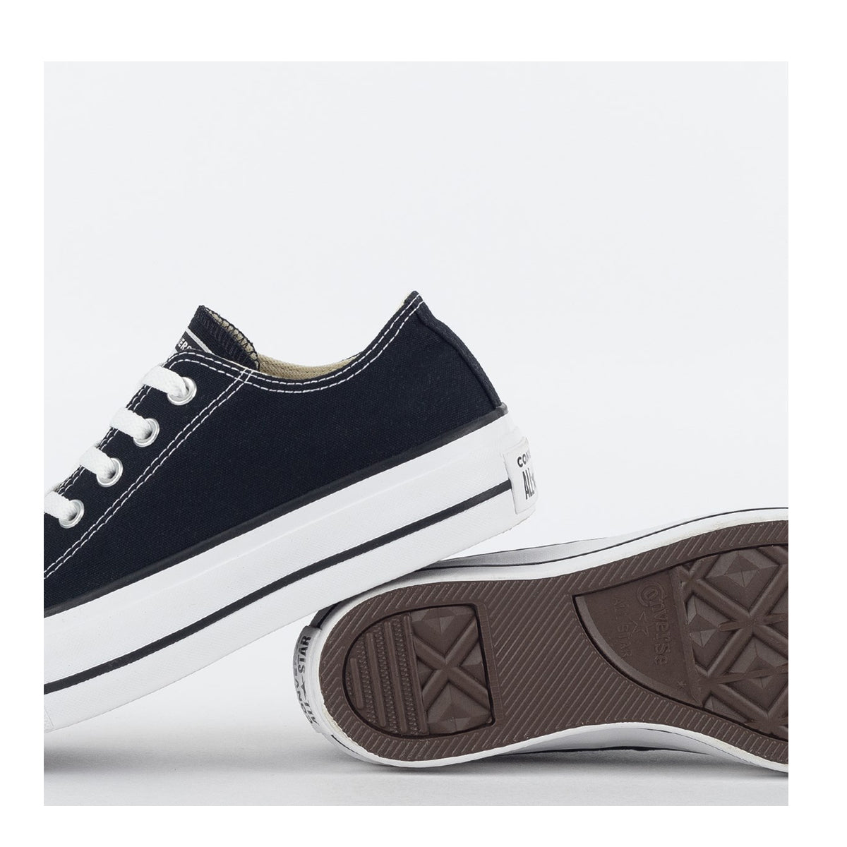 Tenis Converse Chuck Taylor Platform Preto